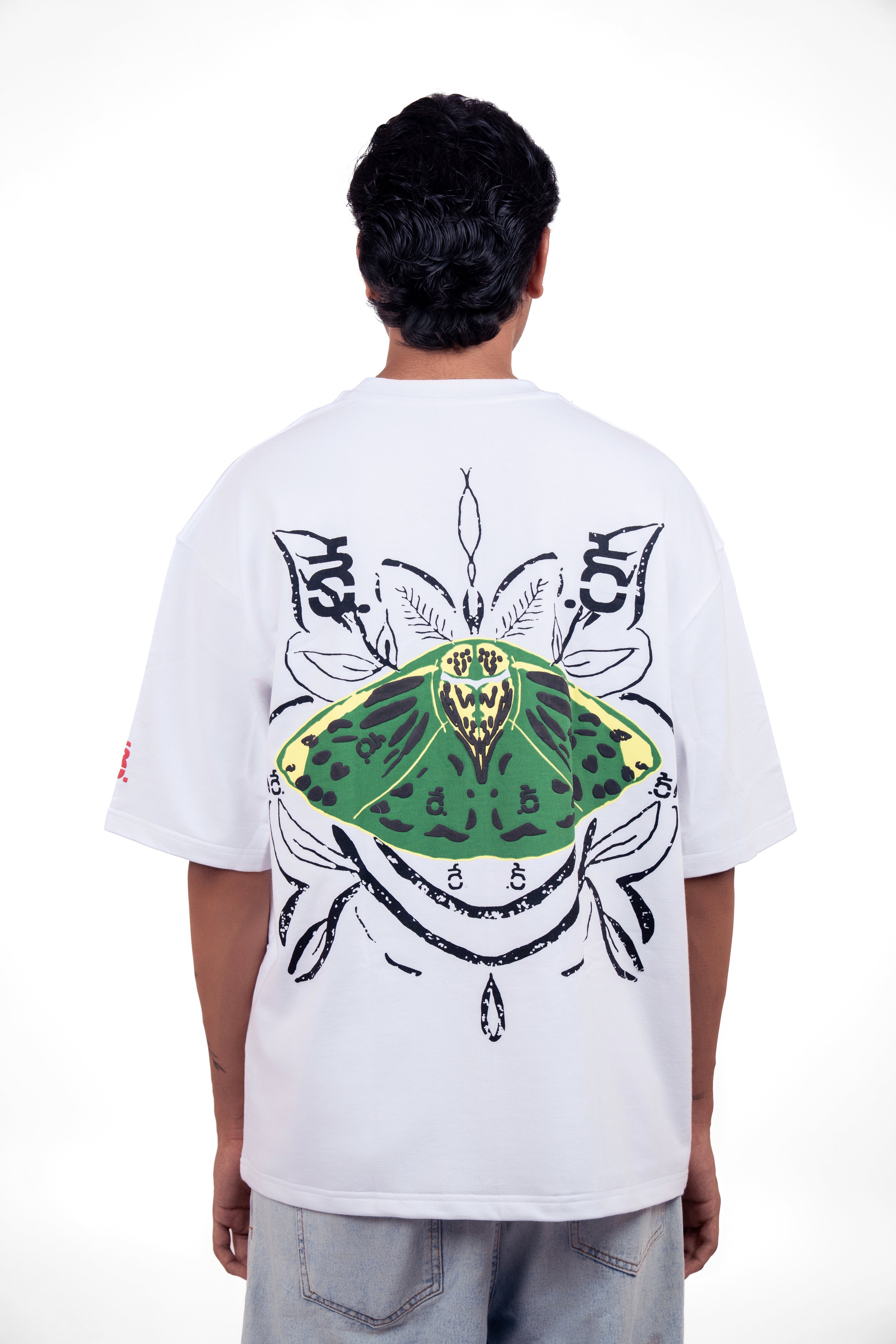 Butterfly oversized tee